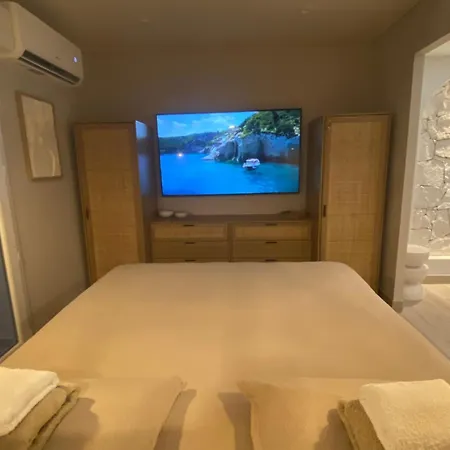 Saint Pierre ולראס-פלאז'